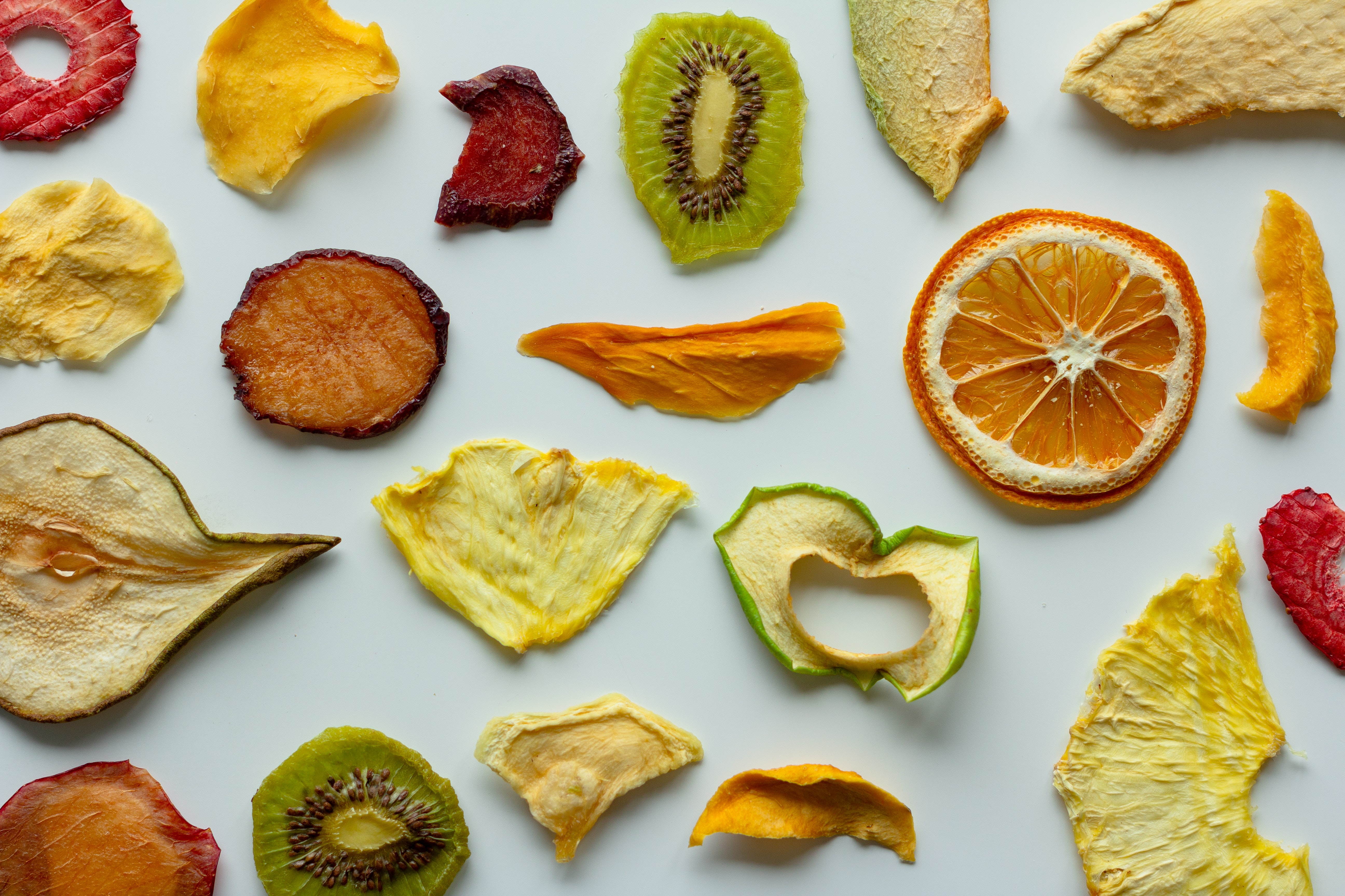 Dehydrating Fruit, How to dry 6 fruits for snacking and storing.